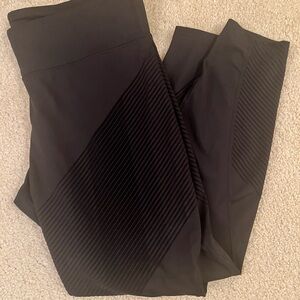 NWOT GAP Black Sculpt Compression Leggings